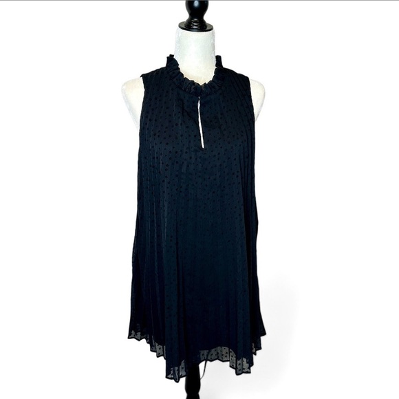 Vineyard Vines Black Dress - Picture 3 of 12